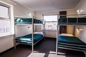 YHA Adelaide Central