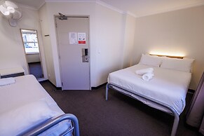 YHA Adelaide Central