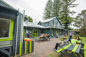 Dunsborough Beachouse YHA Hostel