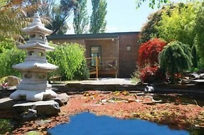 The Shingles Riverside Cottages