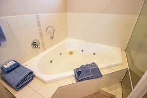 Bunbury Apartment Motel