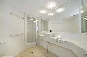 Chateau Royale Beach Resort Maroochydore