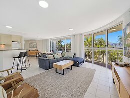 Chateau Royale Beach Resort Maroochydore