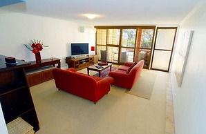 Chateau Royale Beach Resort Maroochydore