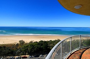 Chateau Royale Beach Resort Maroochydore