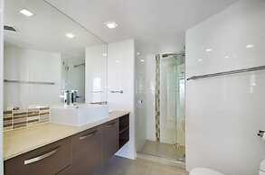 Chateau Royale Beach Resort Maroochydore