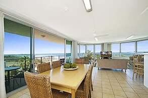 Chateau Royale Beach Resort Maroochydore
