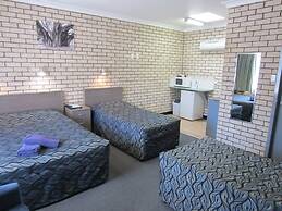 Cowra Crest Motel
