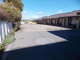 Cowra Crest Motel
