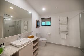 Bright Mystic Valley