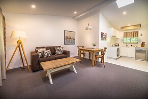 Bright Mystic Valley