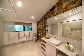 Bright Mystic Valley