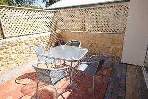 Cape Jervis Accommodation & Caravan Park