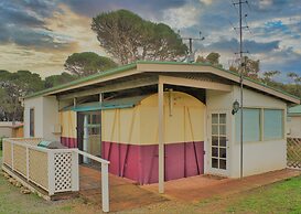 Cape Jervis Accommodation & Caravan Park