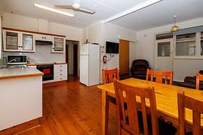 Cape Jervis Accommodation & Caravan Park
