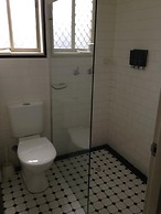 Francis Phillip Motor Inn