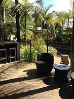 Francis Phillip Motor Inn