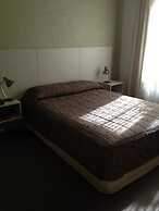 Francis Phillip Motor Inn