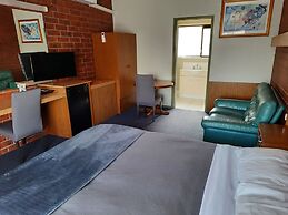 Abbotswood Motor Inn