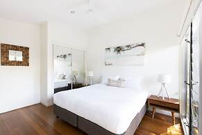 Mobys Beachside Retreat