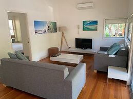 Mobys Beachside Retreat