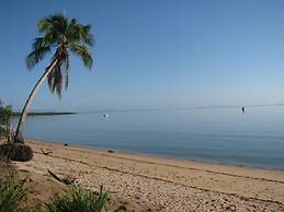 Cardwell Beachcomber Motel and Tourist Park
