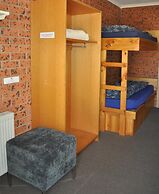 Merrijig Motor Inn Resort