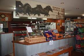 Merrijig Motor Inn Resort