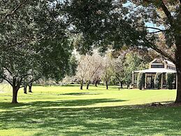 Briars Country Lodge