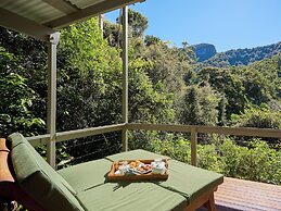 Crystal Creek Rainforest Retreat