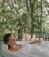 Crystal Creek Rainforest Retreat