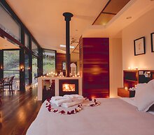 Crystal Creek Rainforest Retreat