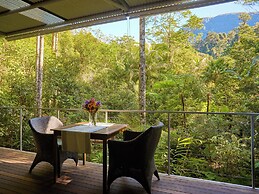 Crystal Creek Rainforest Retreat