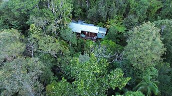 Crystal Creek Rainforest Retreat