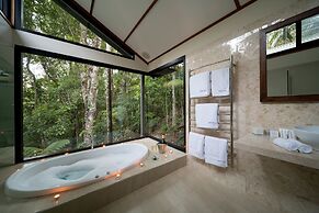 Crystal Creek Rainforest Retreat