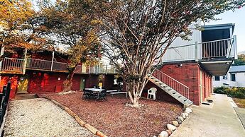 Mountain Creek Motel