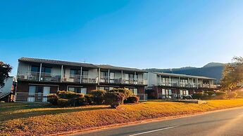 Mountain Creek Motel