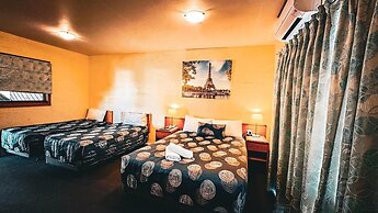 Mountain Creek Motel