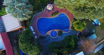 Mountain Creek Motel