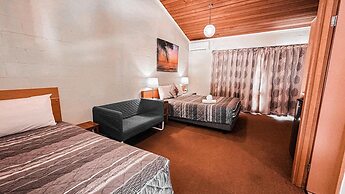 Mountain Creek Motel