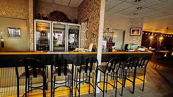 Mountain Creek Motel