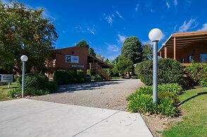 Mountain Creek Motel