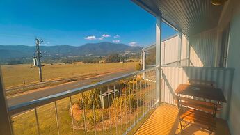 Mountain Creek Motel