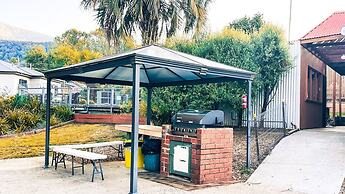 Mountain Creek Motel