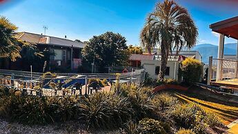 Mountain Creek Motel