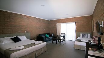 Ashleigh Court Motor Inn