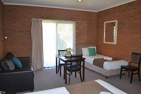 Ashleigh Court Motor Inn