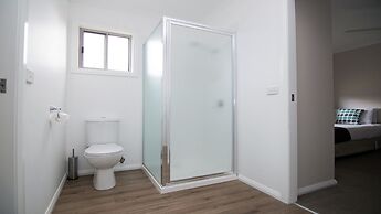 Ashleigh Court Motor Inn