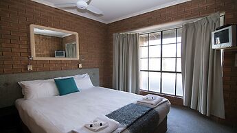 Ashleigh Court Motor Inn