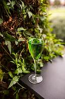 Sfera's Park Suites & Convention Centre